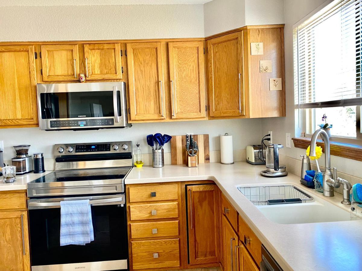 Artsy Home Close To Usafa With Fireplace And Patio Colorado Springs Dış mekan fotoğraf
