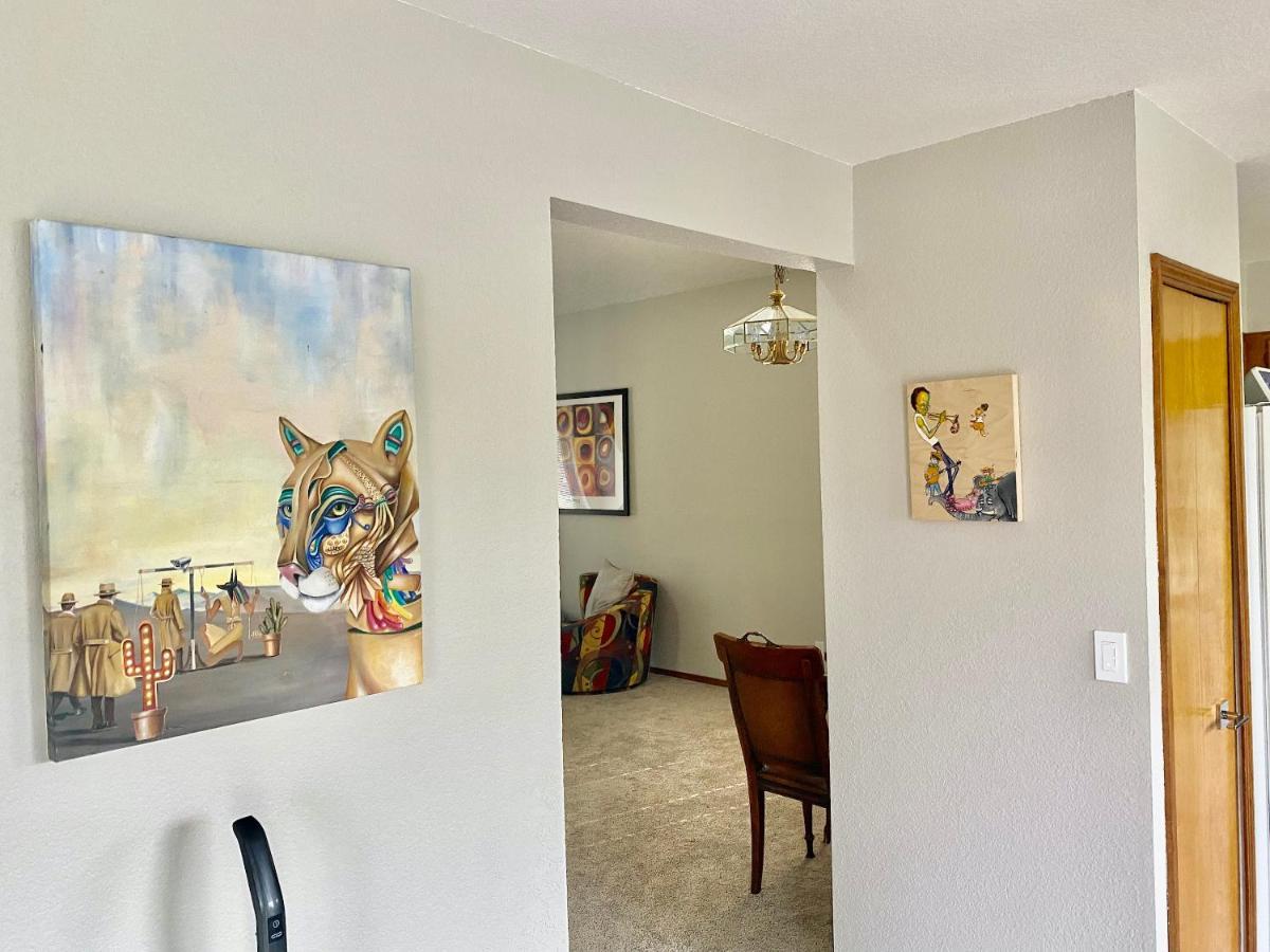 Artsy Home Close To Usafa With Fireplace And Patio Colorado Springs Dış mekan fotoğraf