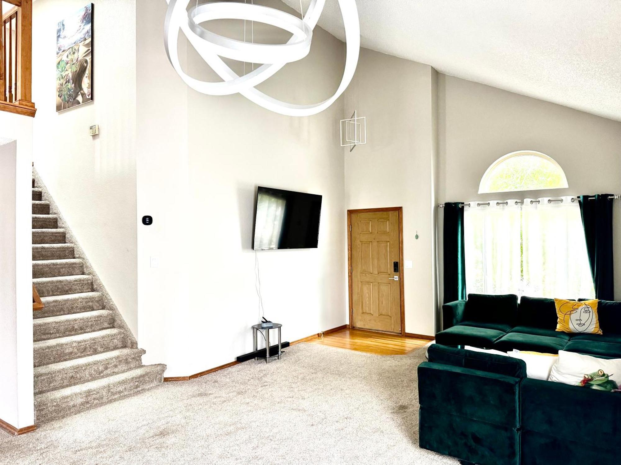 Artsy Home Close To Usafa With Fireplace And Patio Colorado Springs Dış mekan fotoğraf